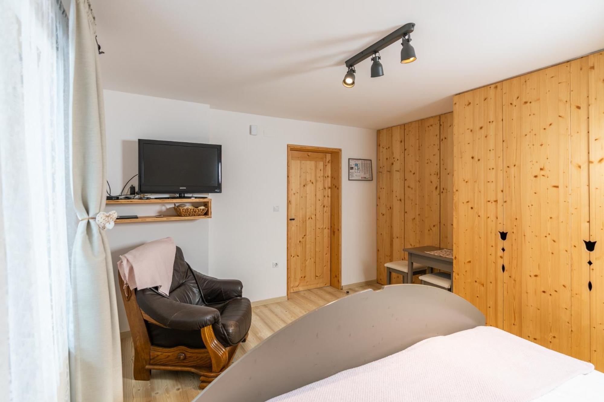 Hotel Hisa Erlah à Bohinj Extérieur photo