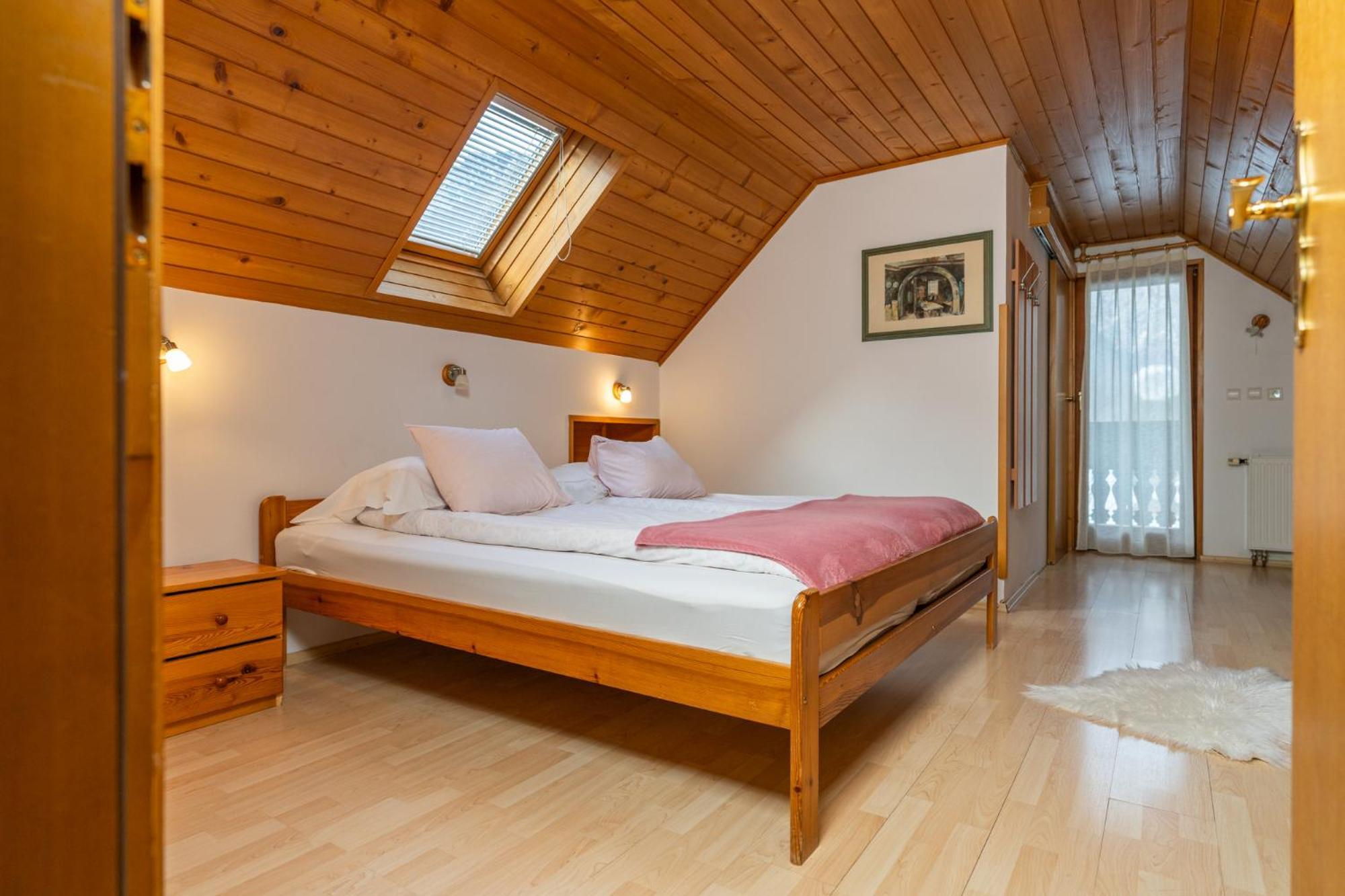 Hotel Hisa Erlah à Bohinj Extérieur photo